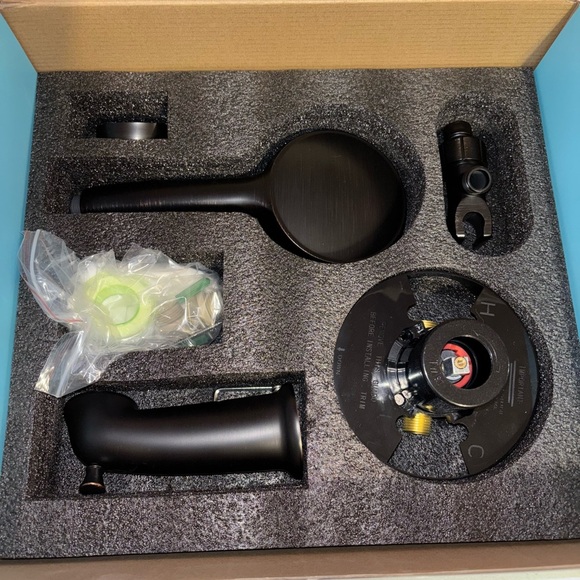 Elegant Oil Rubbed Bronze Shower Faucet Set with Multi-Function Head - Picture 10 of 13